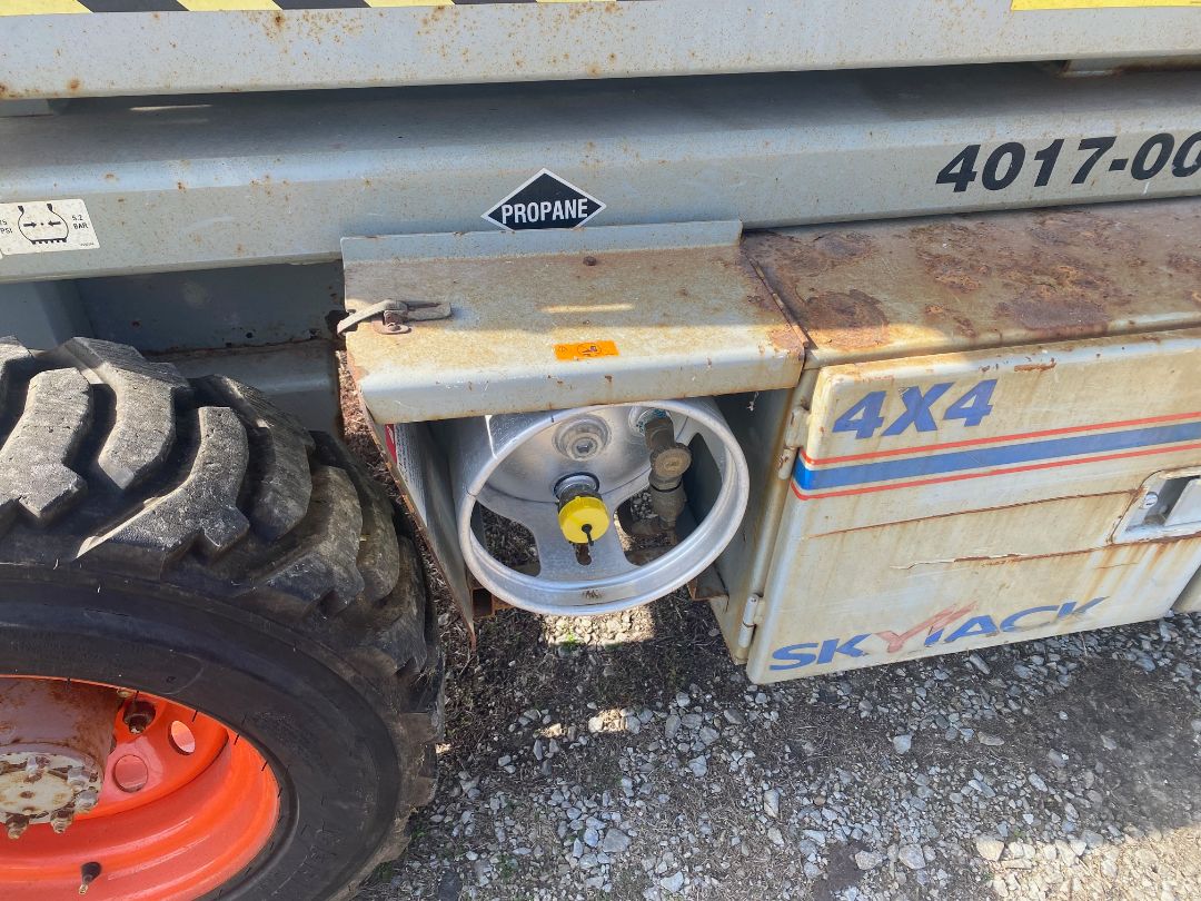 2008 SKYJACK SJ7135 - Image 13